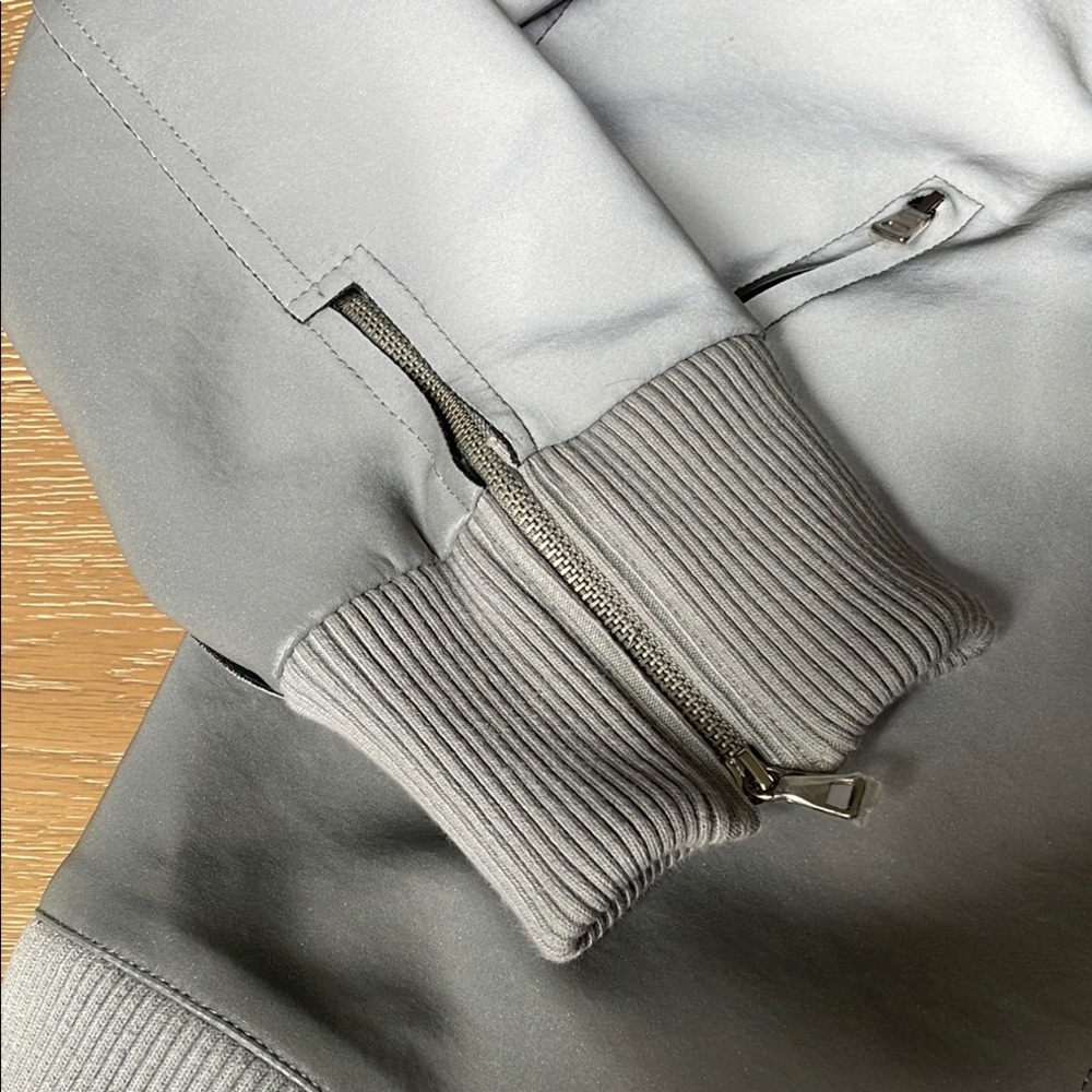Norma Kamali Reflective Silver Gray Oversized Moto Jacket - Picture 5 of 10